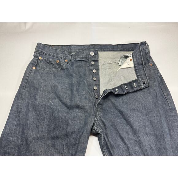 Levi's 501 Men's Straight Leg Button Fly Blue Denim Jeans - Size 42x32 (41x30.5) - Picture 2 of 5